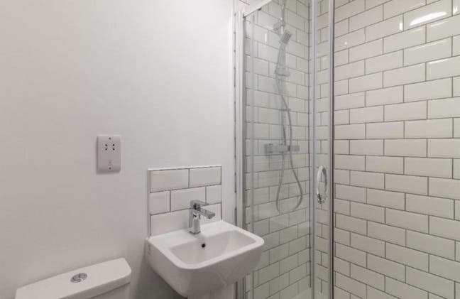 *1-Bed Flatshare Main Photo