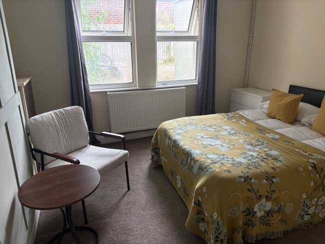 Kings road move in now  Main Photo