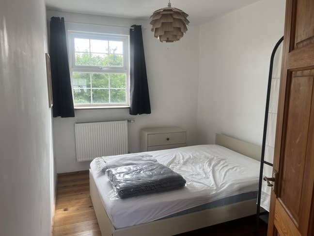 Double room available in Sea Mills Main Photo