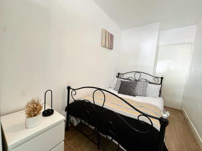 🏡 Double Room  Furnished in Hoxton/Angel  Main Photo