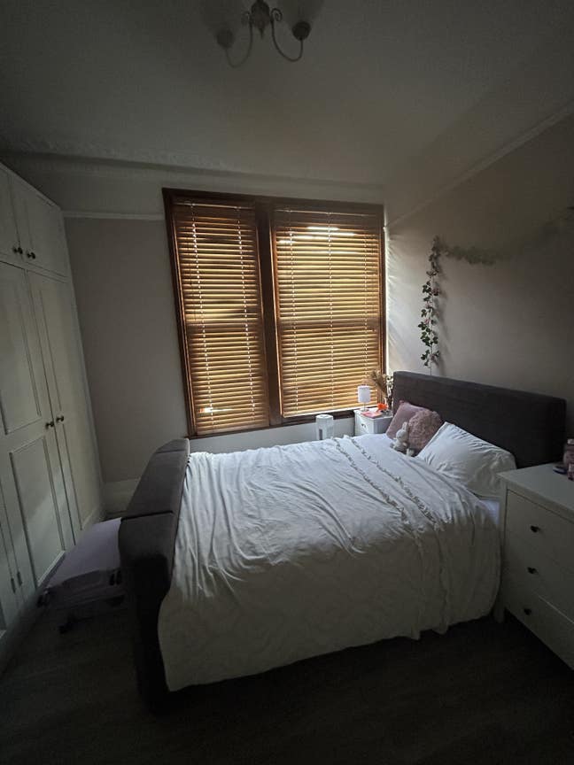 Spacious Room Near Parsons Green Station Main Photo