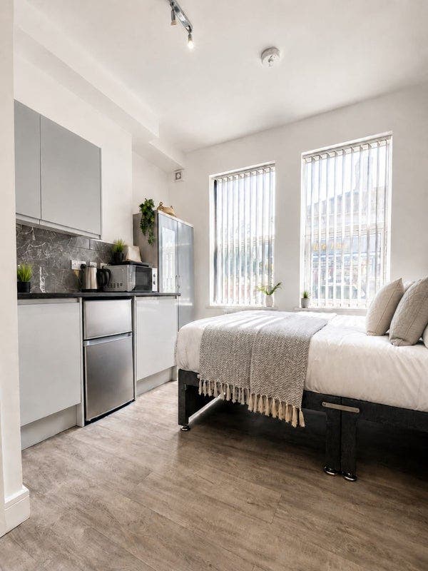 Ensuite Studio Room Close To City Centre Main Photo
