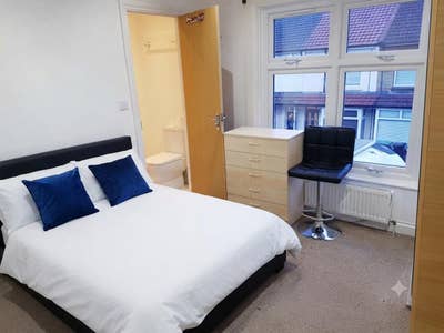 Ensuite Room in Watford WD24 Close to Station! Main Photo