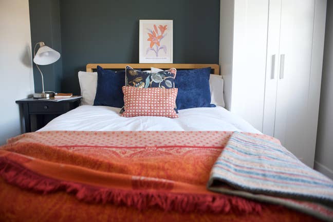 Addlestone - Boutique Room in a Shared House  Main Photo