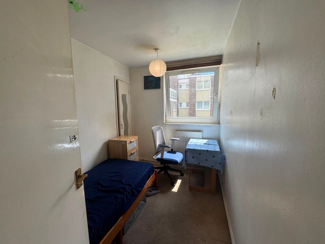 Single room next to Bethnal Green Station Main Photo