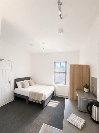  Studio Room in City Centre Main Photo