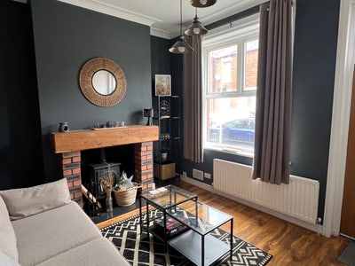 Double Bedroom in Big Modern House near Infirmary  Main Photo