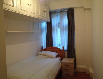 🛏️ Lovely Room in Luxury Building!  Main Photo