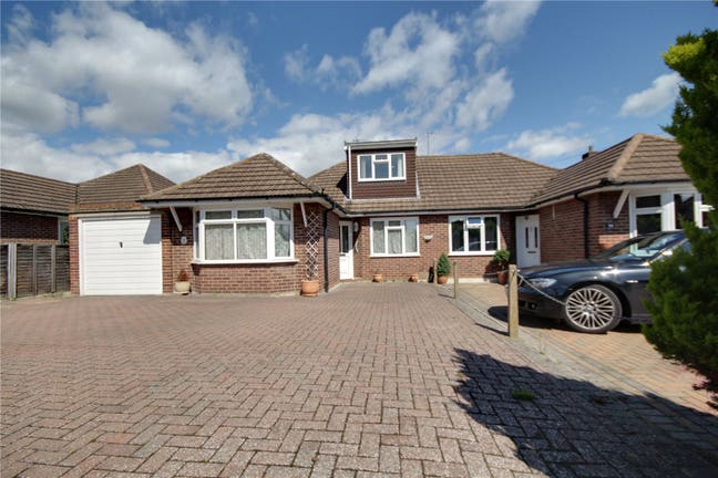 Three Bedroom Bungalow –University Back Gate Main Photo