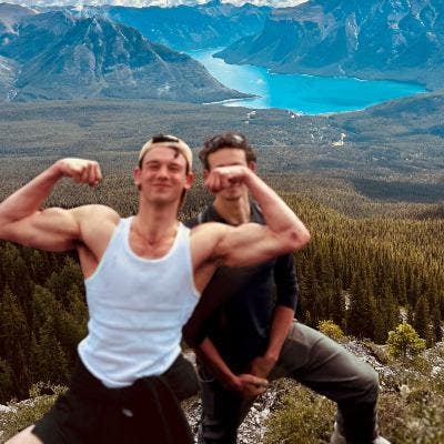 Looking for Flat/Houseshare or people to Buddy up Main Photo