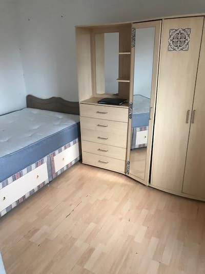 Central Milton Keynes, Nice  Room with Ensuite Main Photo
