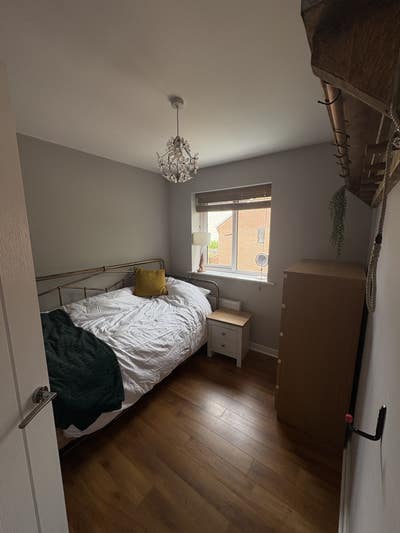 Room available, 5min walk from stepping hill 😊 Main Photo