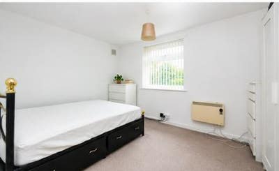 Beautiful 2-Bedroom Flat – walk to Walsgrave Hosp Main Photo