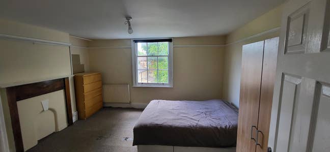 Spacious Bedroom in the heart of Brixton Main Photo