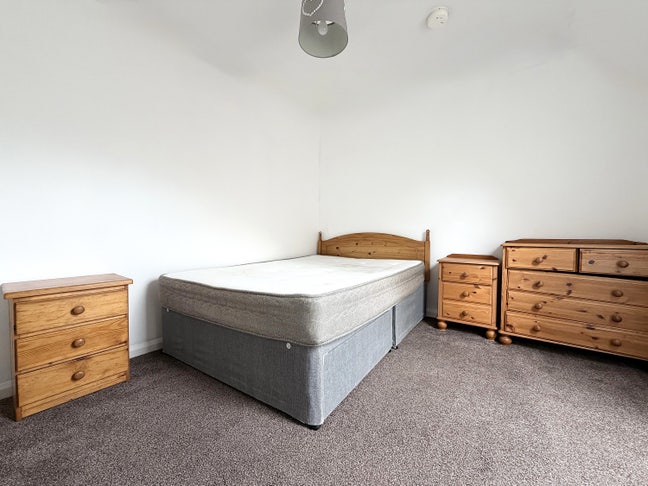 Double Rooms - East Cowes  Main Photo