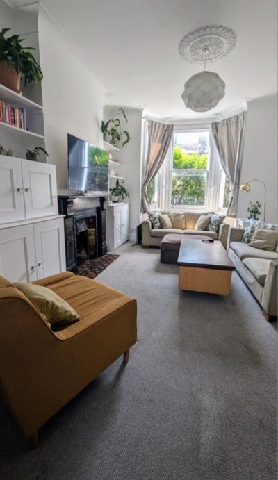Room available in large sociable Tooting house  Main Photo