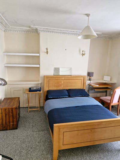 Truro centre, double furnished rooms Main Photo