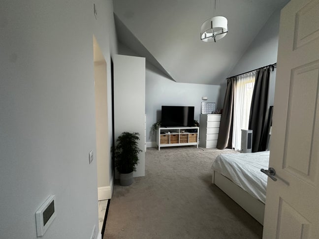Luxury Room in Luxury House  Main Photo
