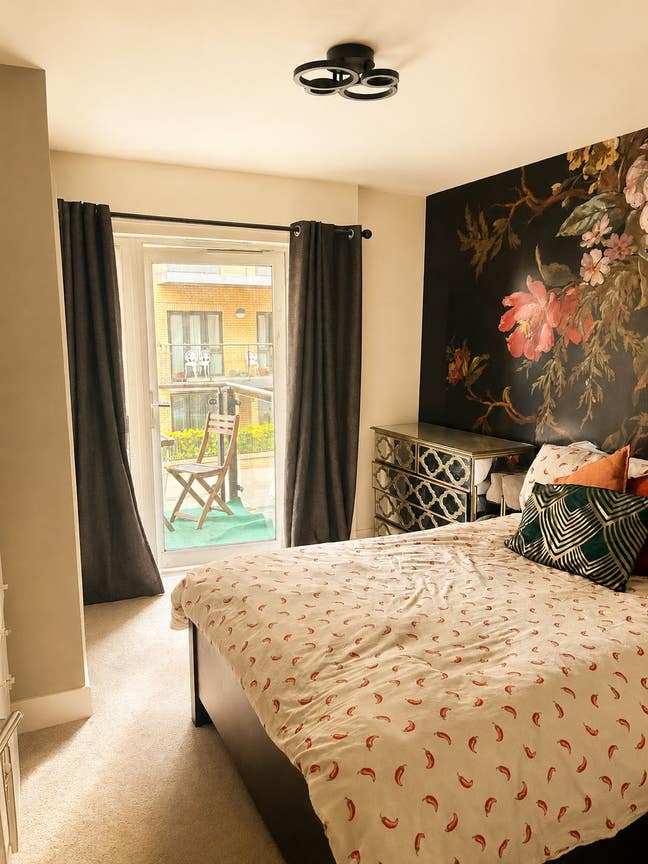 Double En suite with balcony in Clapham Main Photo