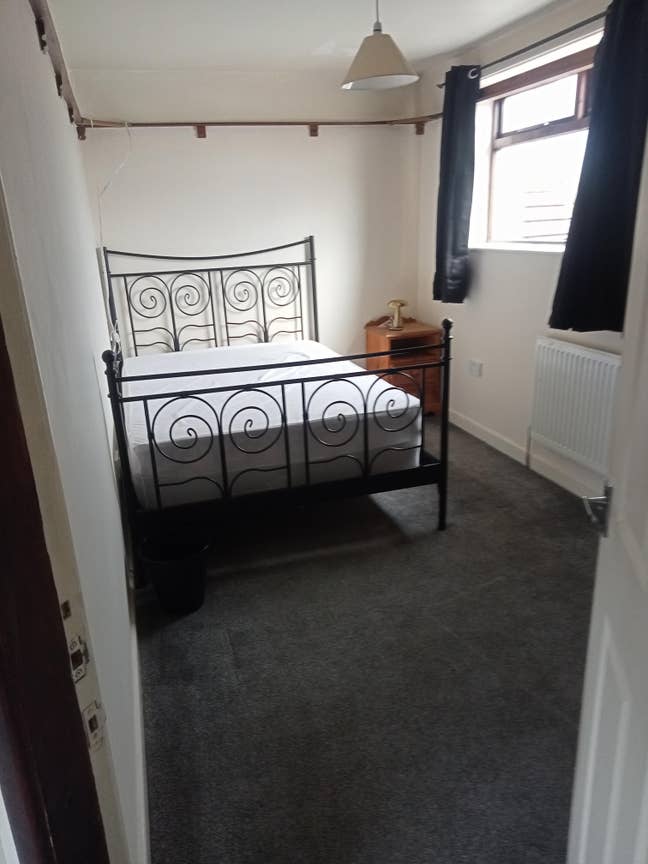 Double room all bills inc  Main Photo