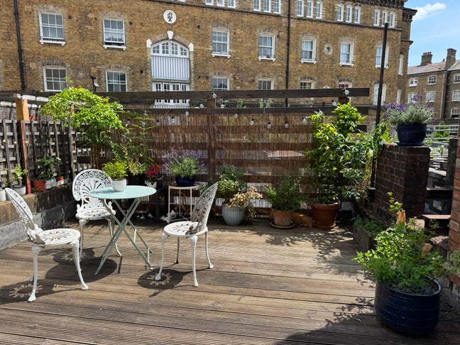 Room to Rent on Essex Road Main Photo