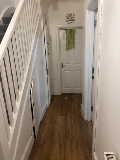 Double Room for couples or two females Main Photo