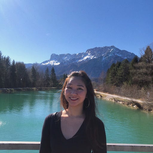 28F professional looking for en-suite! ✨ Main Photo