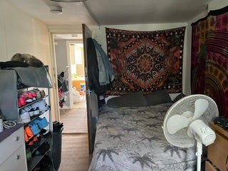 Amazing room near Aldgate East tube! Main Photo