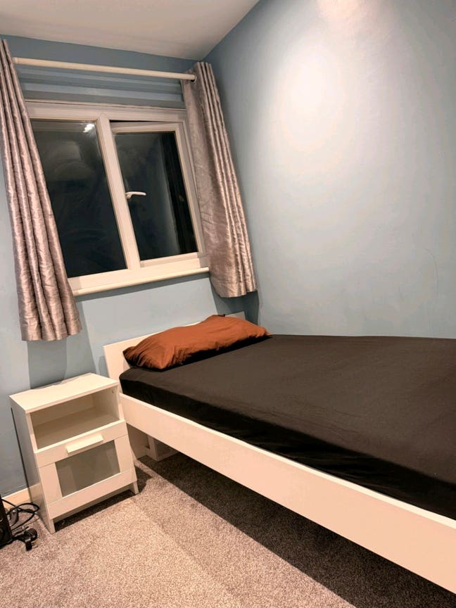Room Available  Main Photo