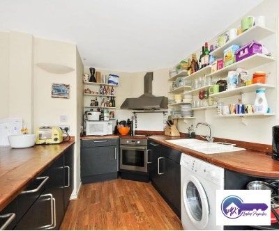 2/3 Bed flat in Maida Vale Available now  Main Photo
