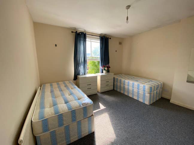Double Room with Lavatory — All Bills Included Main Photo