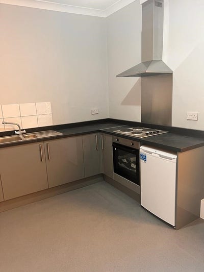 Newly Renovated Spacious Doublebed Room(En-Suite)  Main Photo