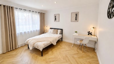 Spacious double room Main Photo