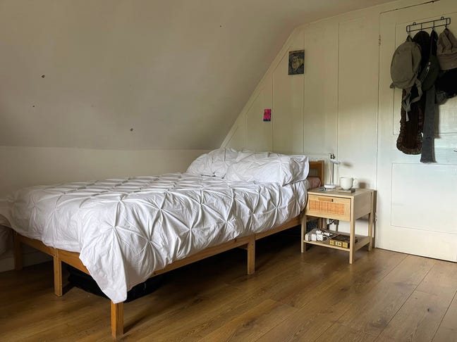 Room available in our lovely Peckham House Main Photo