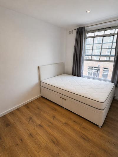 Double Room to Let in Deptford Main Photo