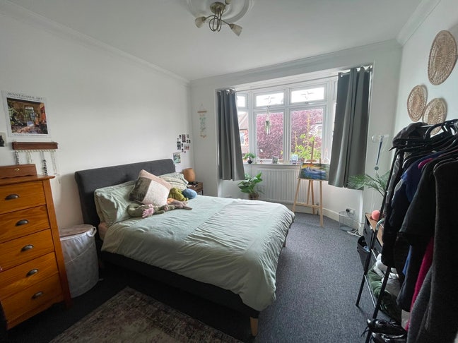Double Bedroom In Tottenham Available To Sublet  Main Photo