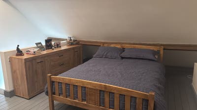 Stunning En-Suite Loft Room Available Main Photo