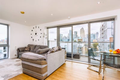 ✨ Modern Ensuite ✦ Gym ✦ Rooftop ✦ Concierge Main Photo