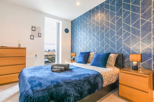 Premium Ensuite | Devons Rd DLR | Bills Included Main Photo