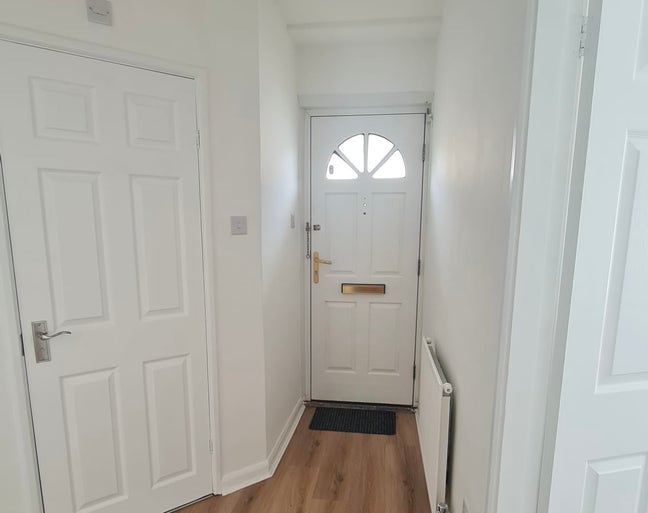 Double Bedroom in Shared Flat Main Photo