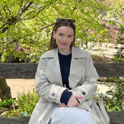 26F Professional (WFH) Seeking Clean Friendly Home Main Photo