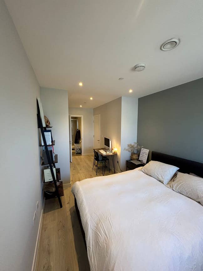 Ensuite room in friendly 3-bedroom flat Main Photo