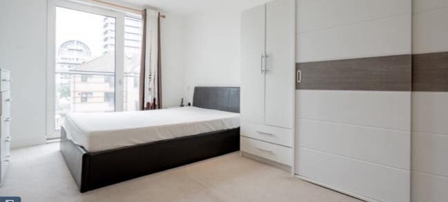 🏙️ Stylish Double Room | Prime SE16 Location | Main Photo