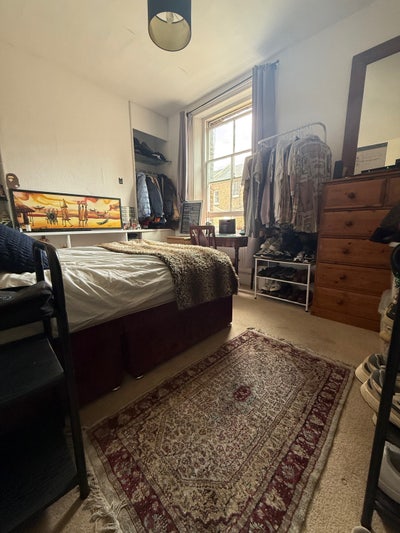 Large, Bright Double Room Near Elephant & Castle Main Photo