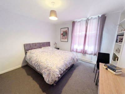 Spacious Double Room to let in Bridgwater Main Photo