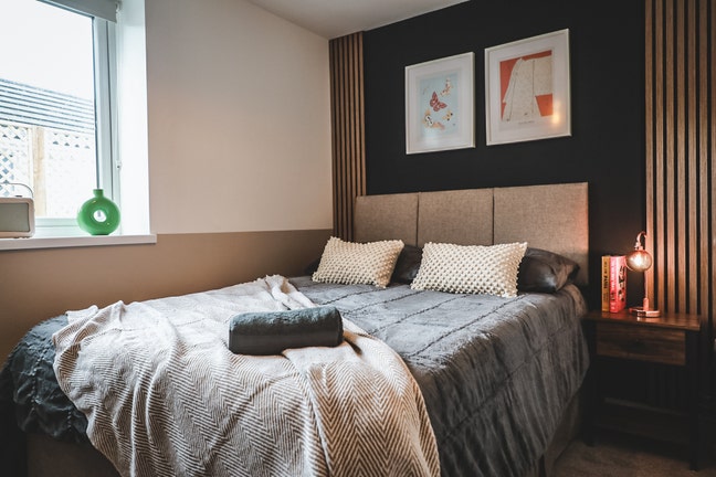 Boutique Feel Ensuite Room in Stunning Shared Hous Main Photo