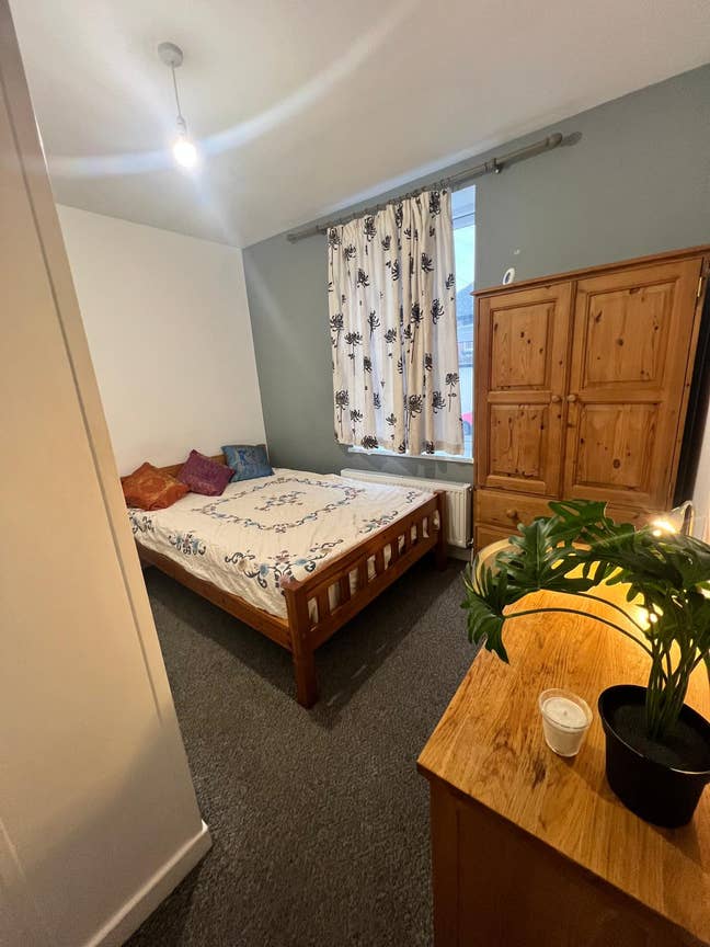 Lovely Furnished En-suite Double Room! Main Photo