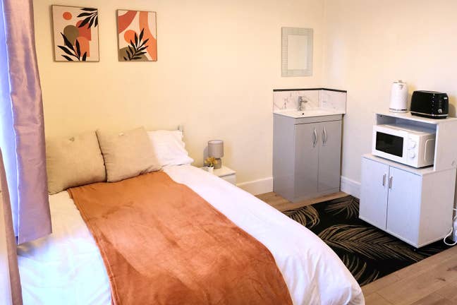 Stunning Double Room Available Immediately! 🔥#PP Main Photo