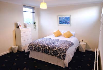 🏠🚨Luxury Room Available 8 Min from Hospital🏠🚨 Main Photo