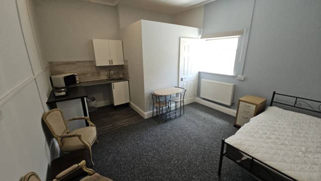 Beautiful studio flat to rent in Roath - Bills inc Main Photo